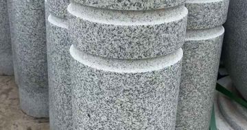 赣州 芝麻白花岗岩挡车柱、隔离柱多少钱