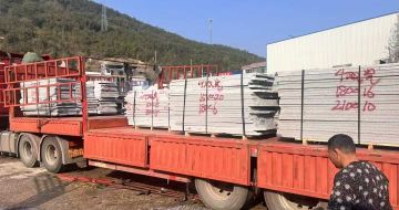 赣州 芝麻灰花岗岩光面毛板出货日常