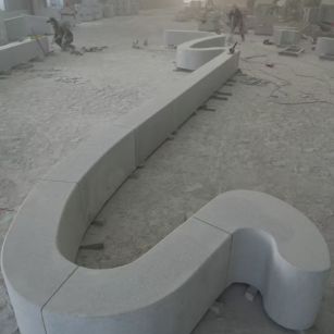 赣州 花岗岩整石坐凳拼装