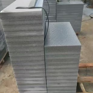 赣州 芝麻灰火烧面300*600*50地铺石材