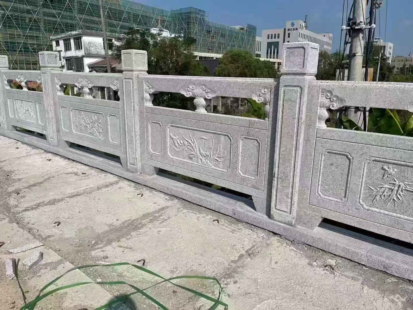 赣州 芝麻白栏杆