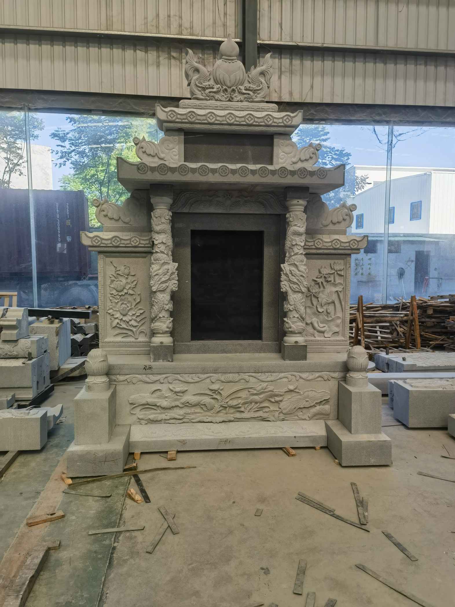 赣州 芝麻灰高档墓碑、土墓，一套也支持定做