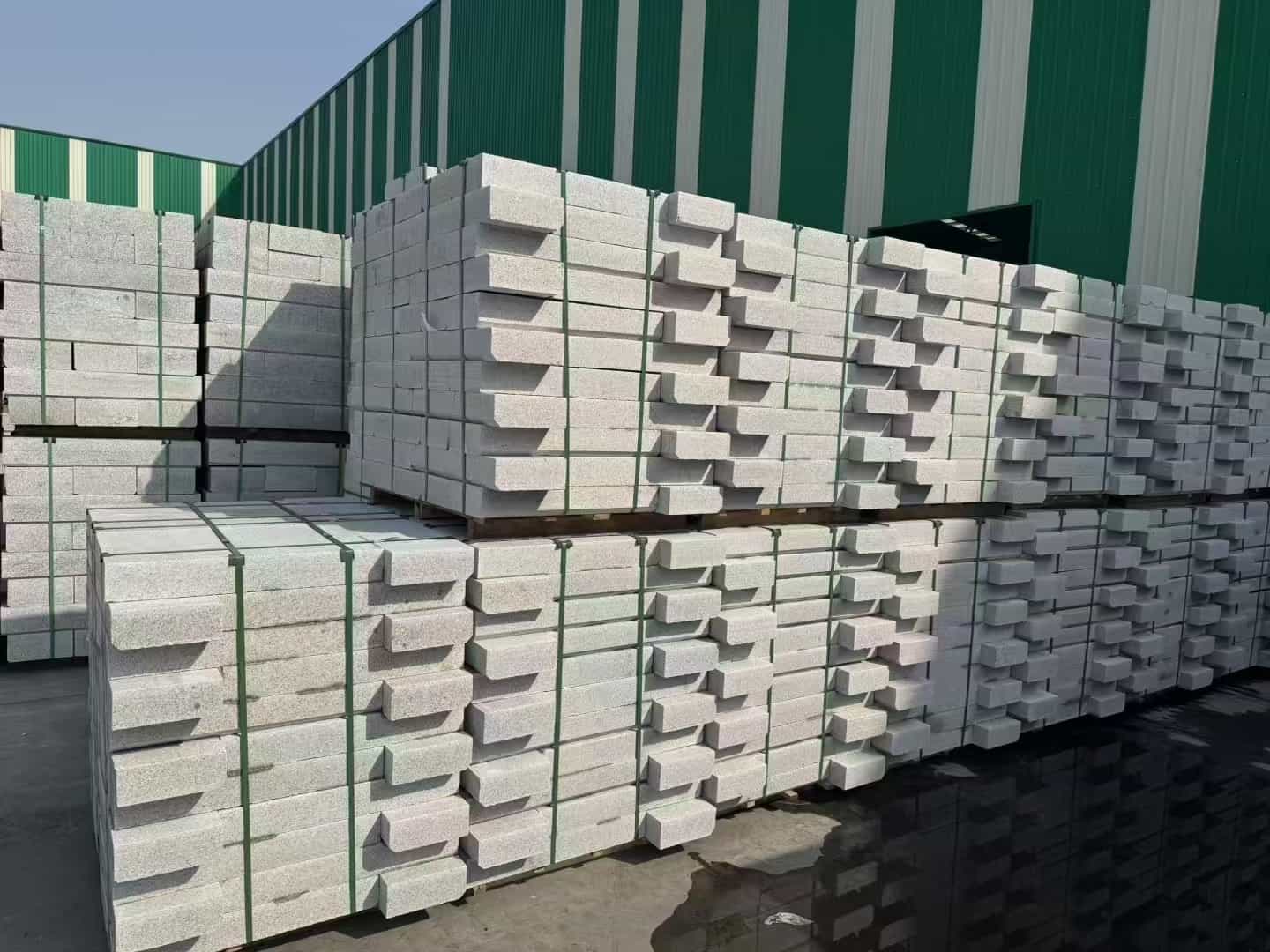 赣州芝麻白路沿石