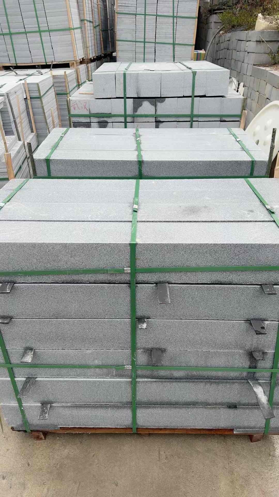 赣州 芝麻灰机切面栏杆