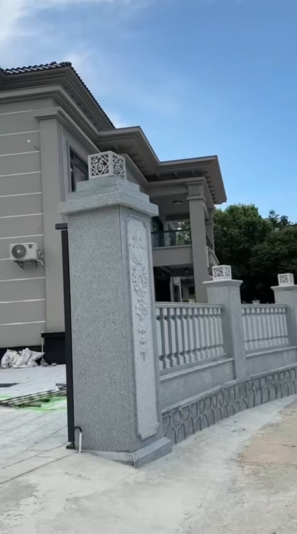赣州 芝麻白别墅围墙栏杆，私人订制