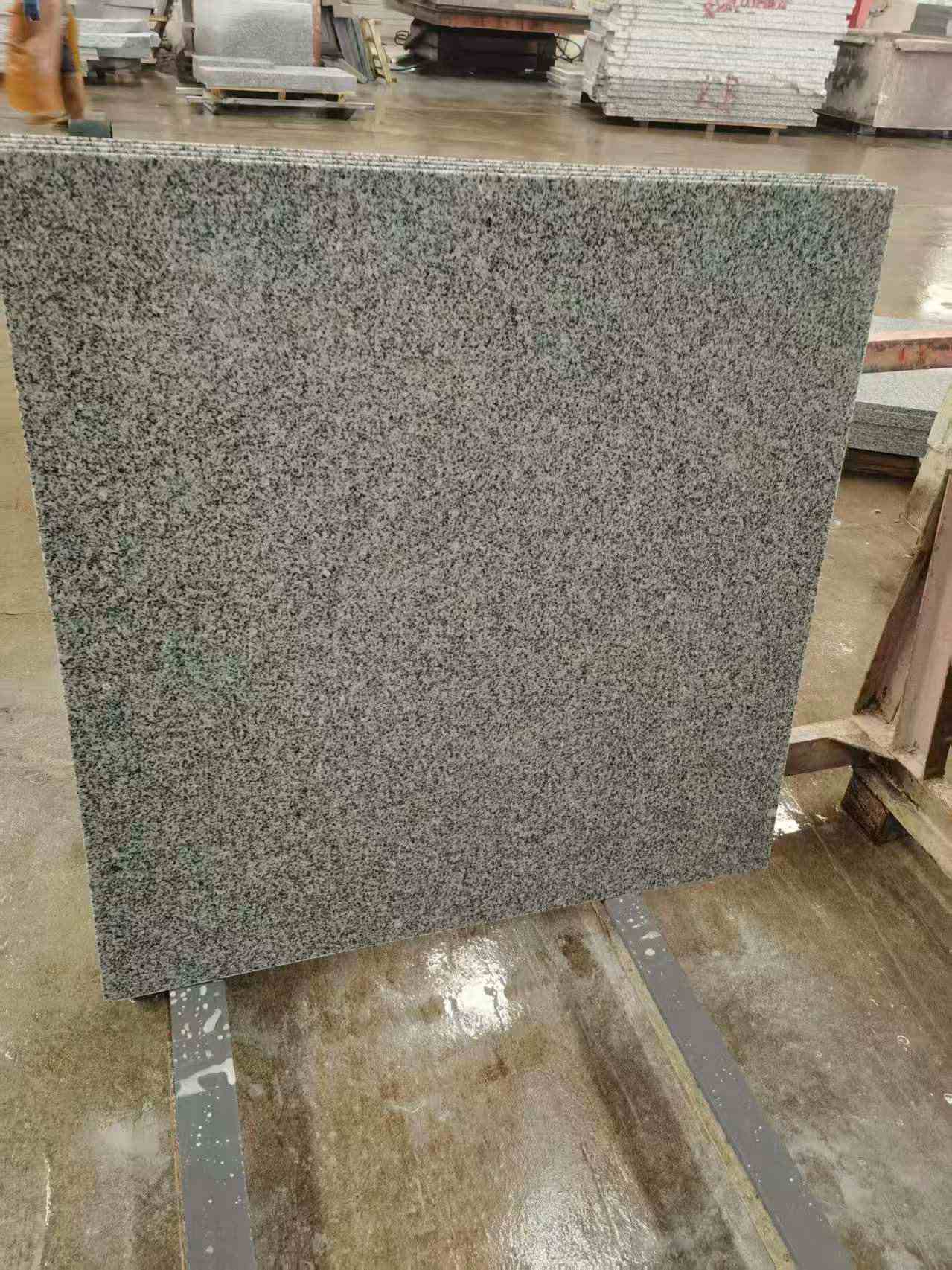 赣州 芝麻白光面900*900，高地铁标准